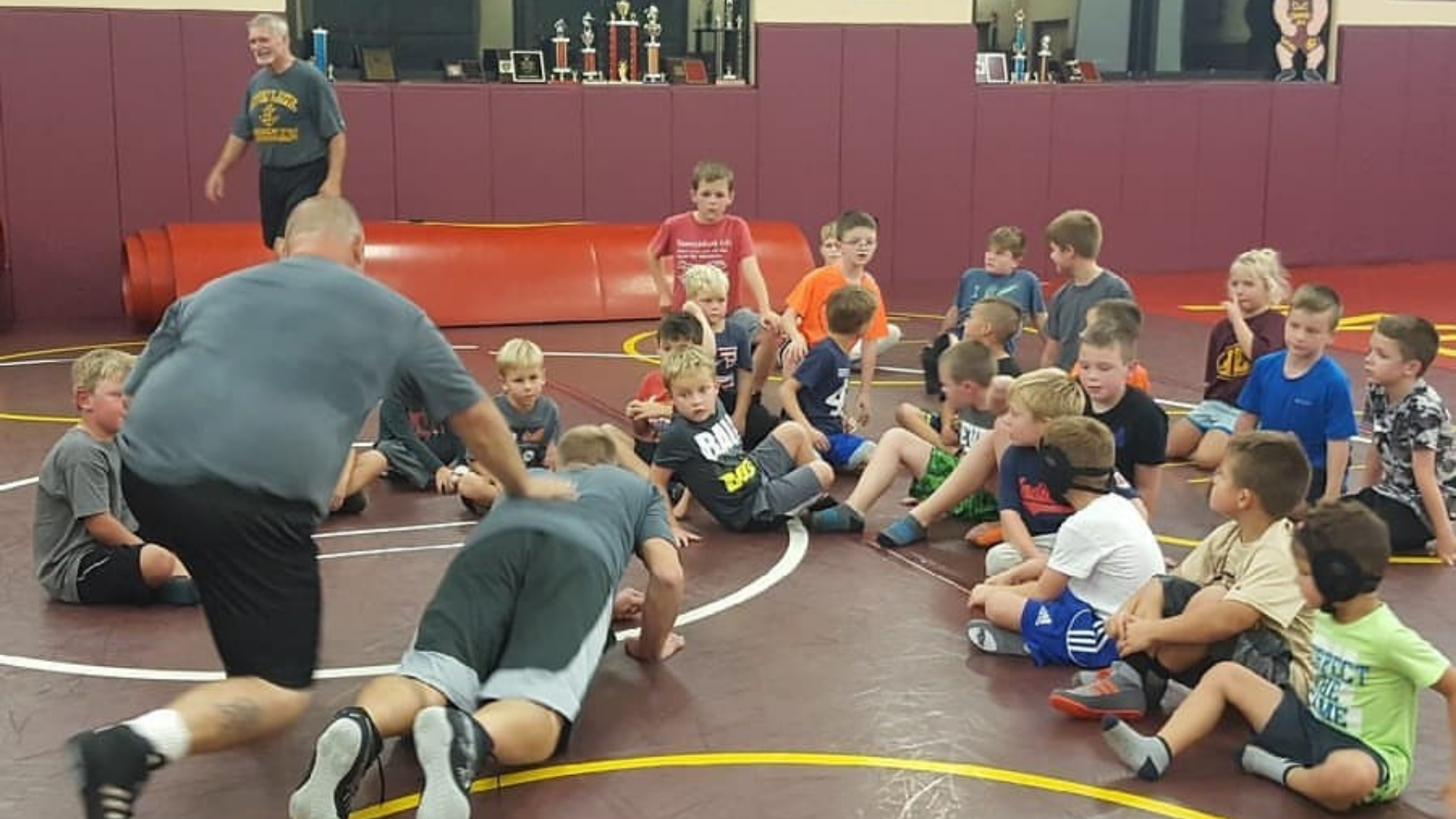 Home Avon Lake Wrestling Club